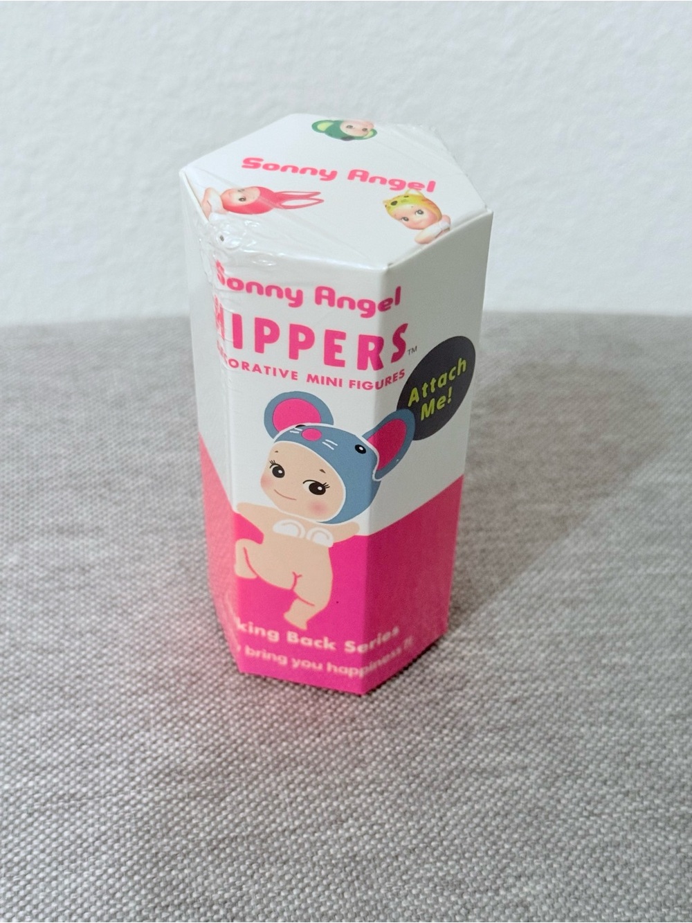 NWT - Sonny Angel HIPPERS Looking
Back Series: BLIND BOX